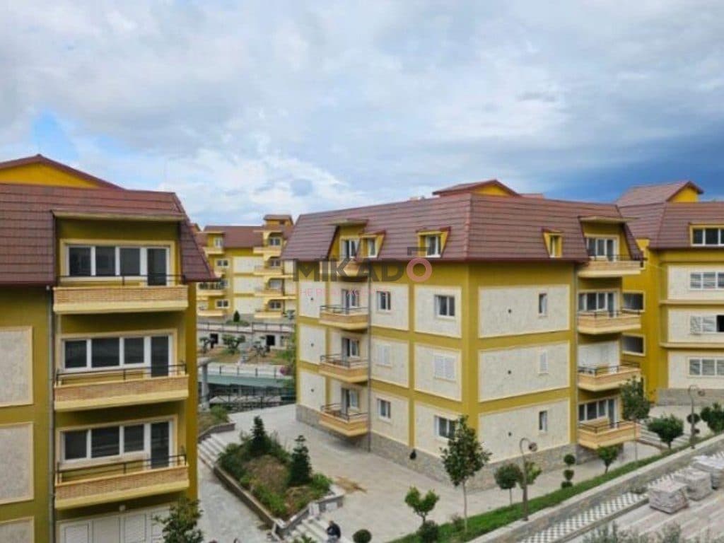 Shitet apartament 1+1 tek Lakeland Residence!