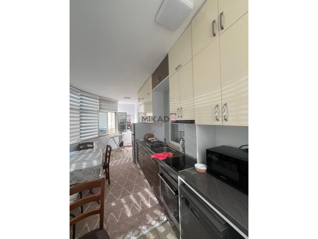 Jepet me Qira Apartament 2+1 – 9 Katëshet