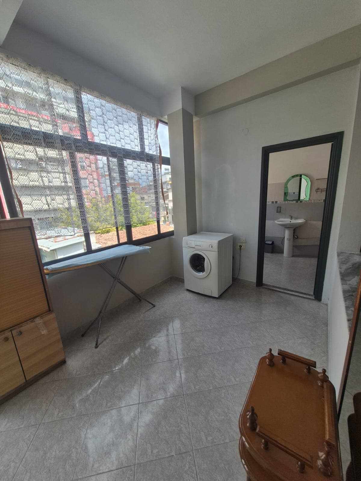 Apartament 2+1 me qira – Tek Zogu i Zi ! 3