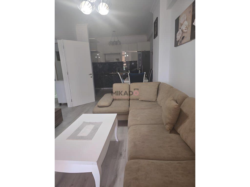 Jepet me Qira Apartament 2+1+ Ballkon – Astir !
