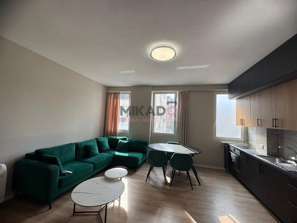 Jepet Apartament me Qira 1+1 në Astir! 2