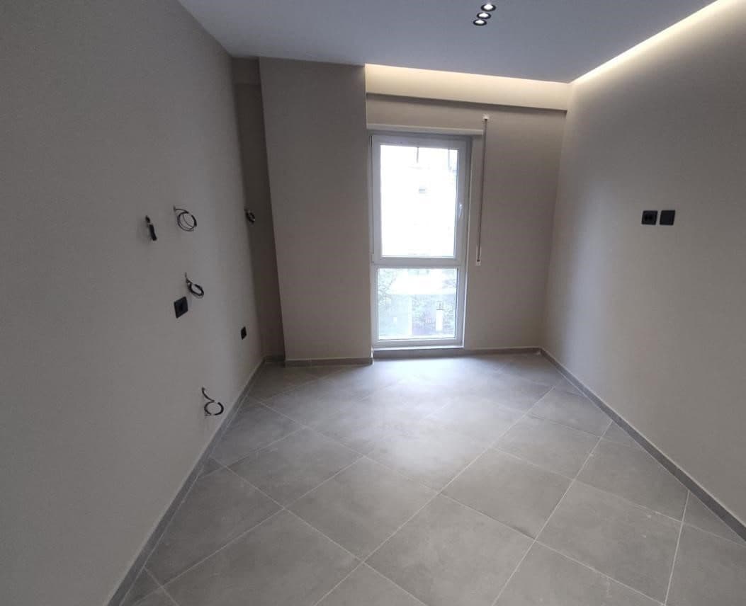 Apartament 2+1+2 me qira – 5 Maji, tek Concord ! 3