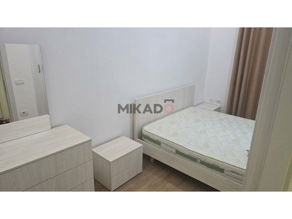 Duplex 1+1 me qira – Golden Park, Përballë Amerikan 3 ! 4