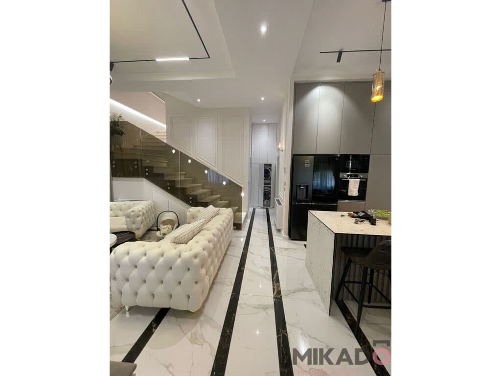 Shitet Duplex 3+1+2 tek zgjatimi i Residences Kodra e Diellit 1! 2