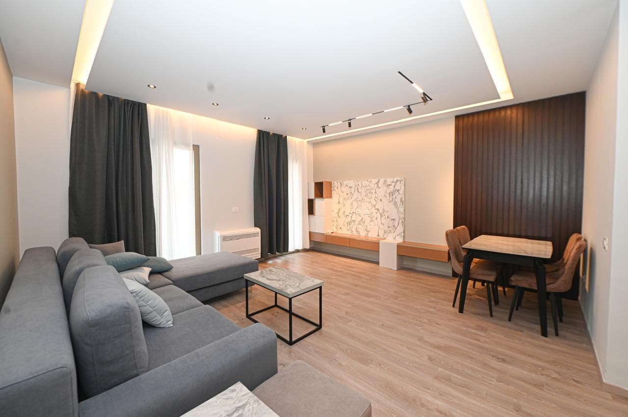 Jepet me Qira Apartament 2+1+2 tek Kompleksi Delijorgji!