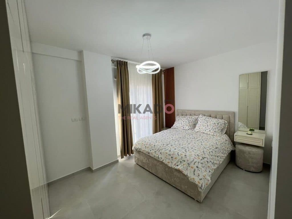Apartament me Qira - Shkolla Kuqe! 4