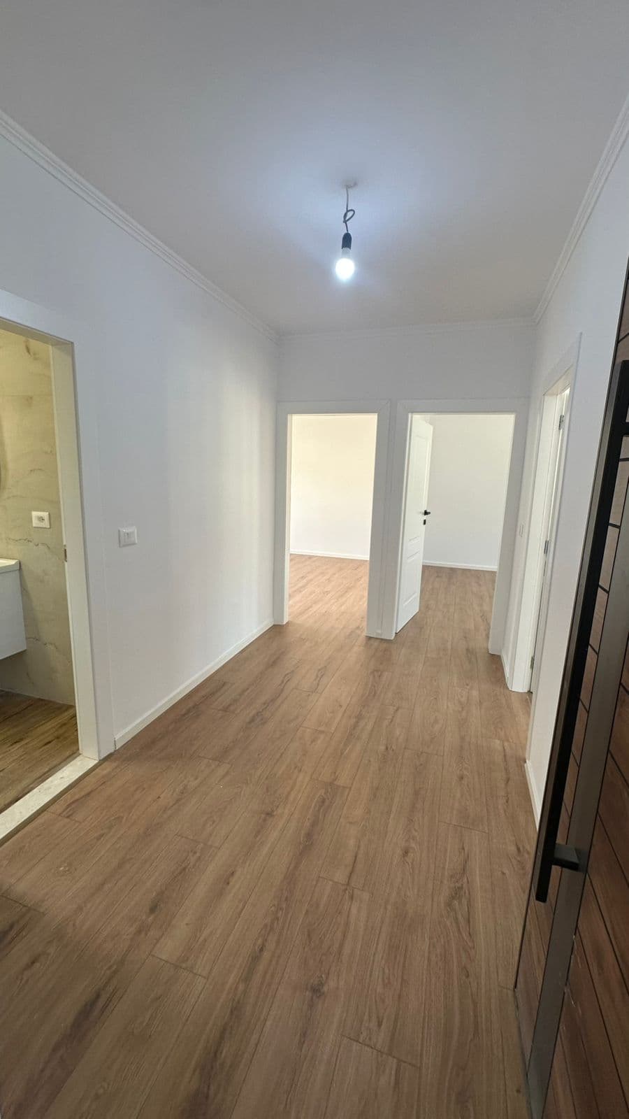 Shitet apartament 2+1 tek Pediatria! 3