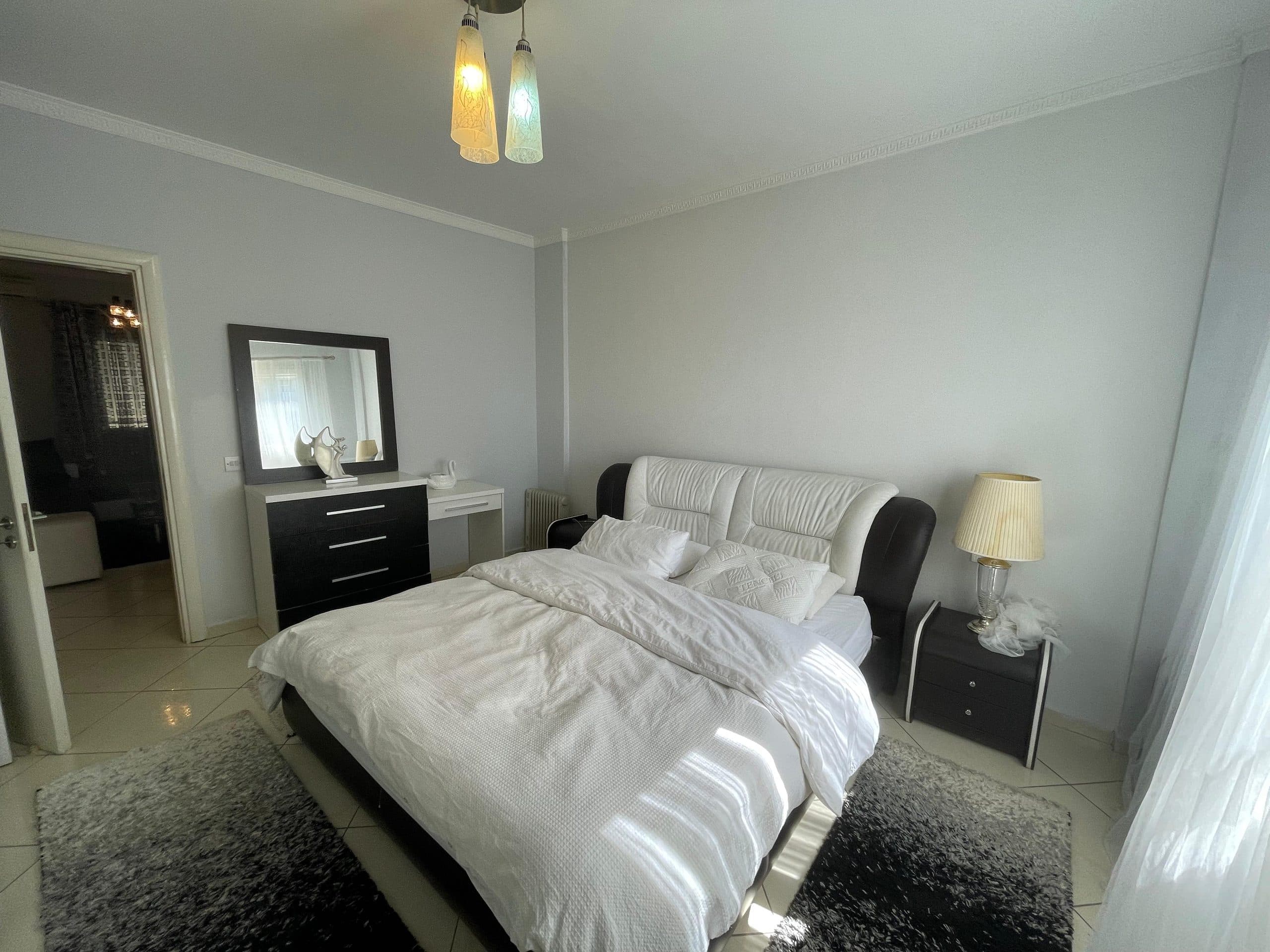 Jepet Me Qira Apartament 2+1 ne Fresk! 4