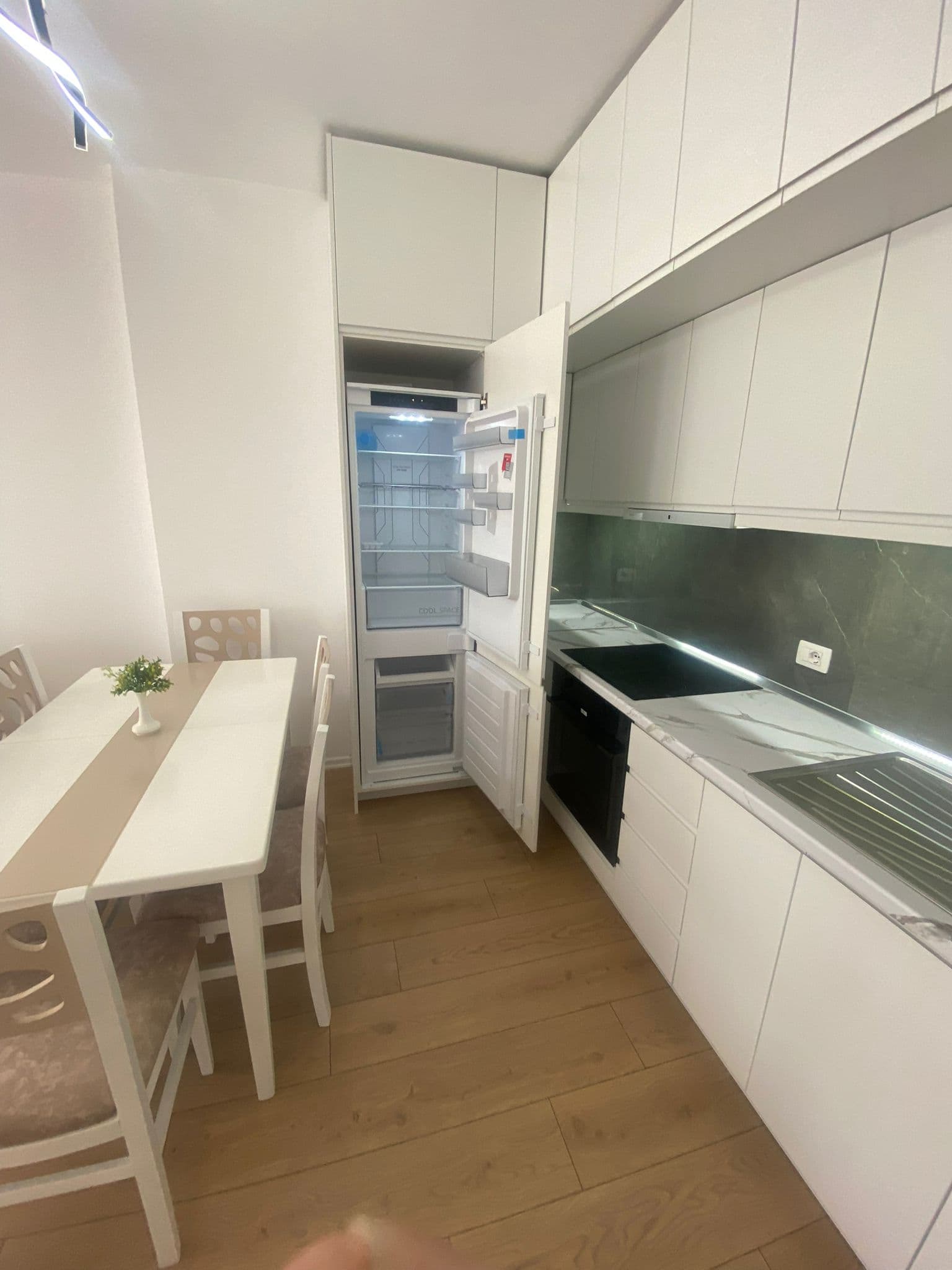 Jepet me Qira Apartament 1+1 – Rruga 5 Maji ! 4