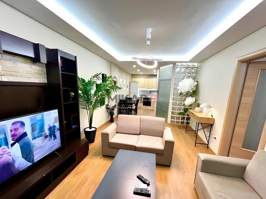 Jepet me Qira Apartament 1+1 – Bryli !