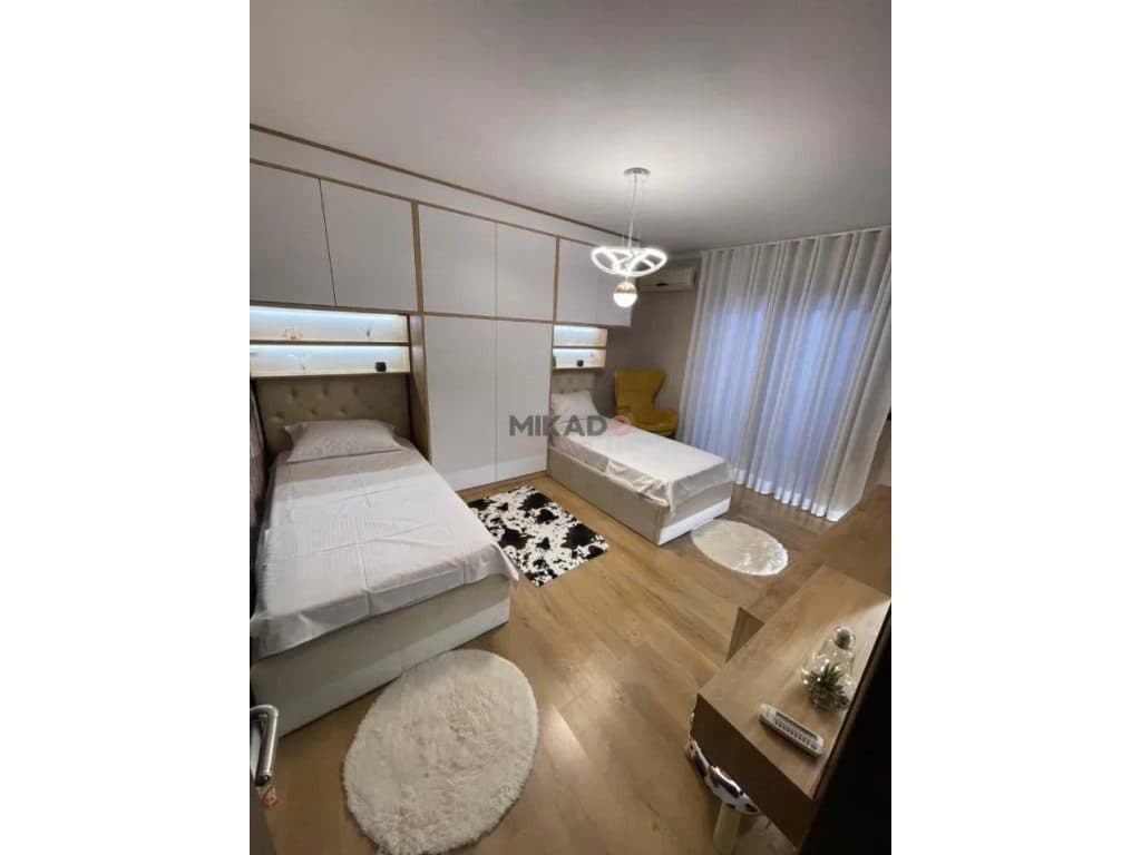 Apartament 2+1 luksoz me qira – përballë Delijorgjit ! 4