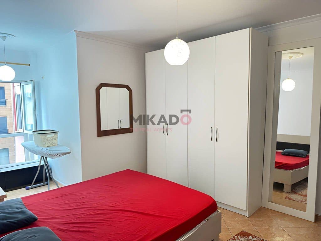 📌Jepet Apartament me Qira 2+1+2 - Zogu i Zi ! 4
