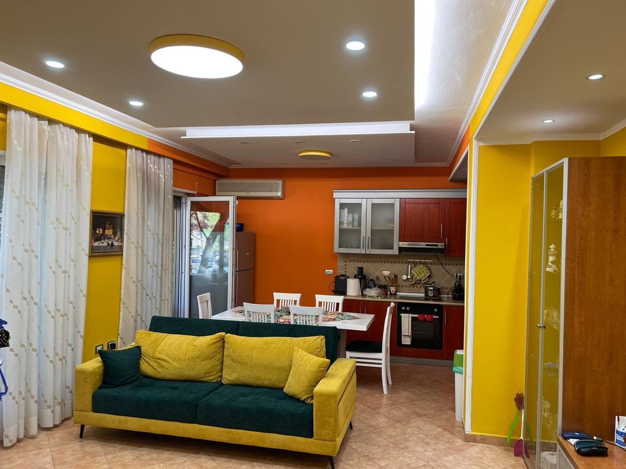 Shitet Apartament 2+1 tek Mali Robit! 2