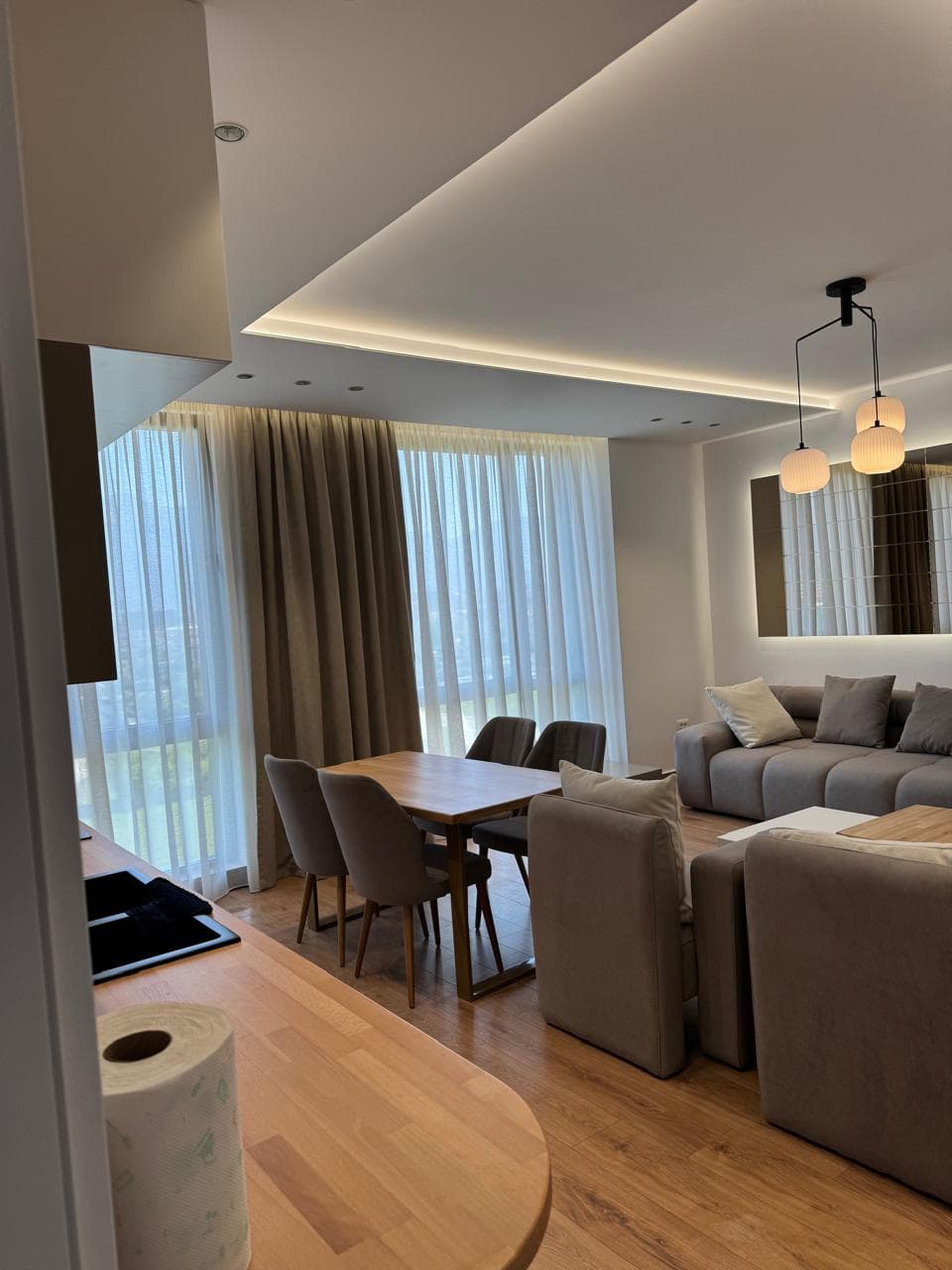 Apartament luksoz 1+1 me qira – Bulevardi i Ri ! 3