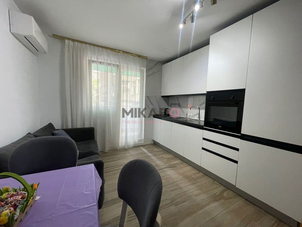 Jepet me qira apartament 2+1 tek Rruga Mine Peza! 3