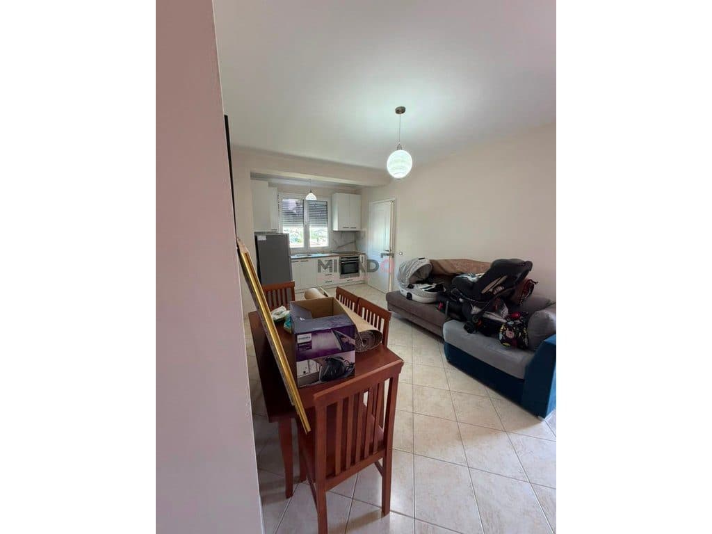 Apartament 3+1+ ballkon + Parking me Qira – Yzberisht ! 4