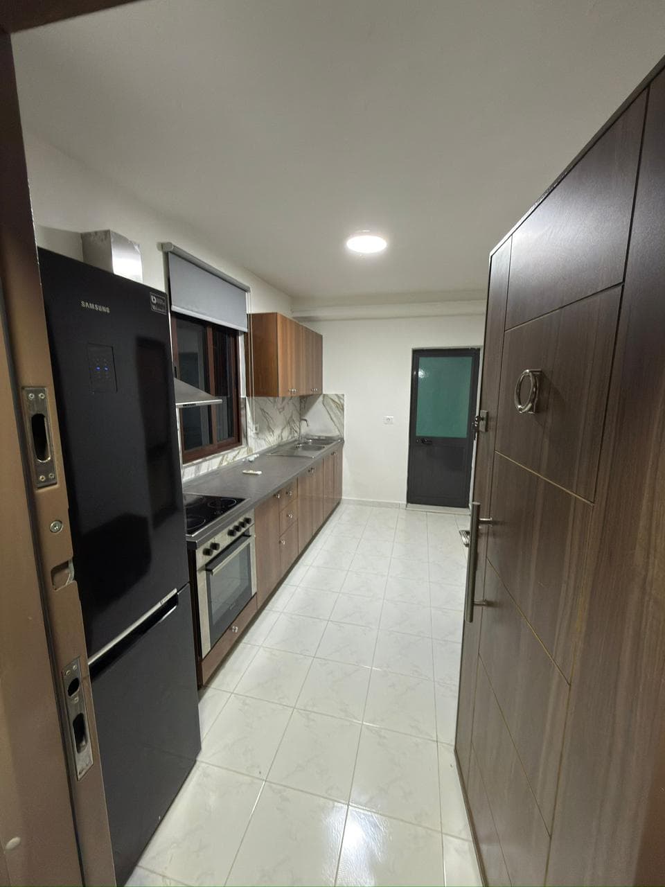 Apartament 1+1 me qira - Pallati me Shigjeta, Tek Latitude ! 4