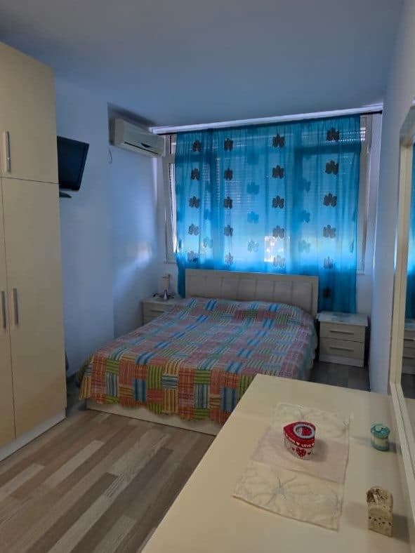 Apartament 2+1 me qira – Astir, Rruga Teodor Keko (mbi Kafe Dot Long) ! 4