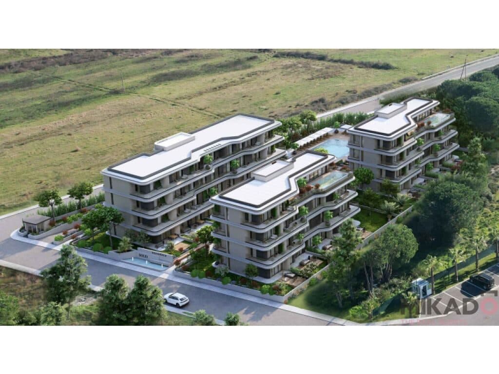 Shitet Apartament 2+1 - Porto Lalzi!
