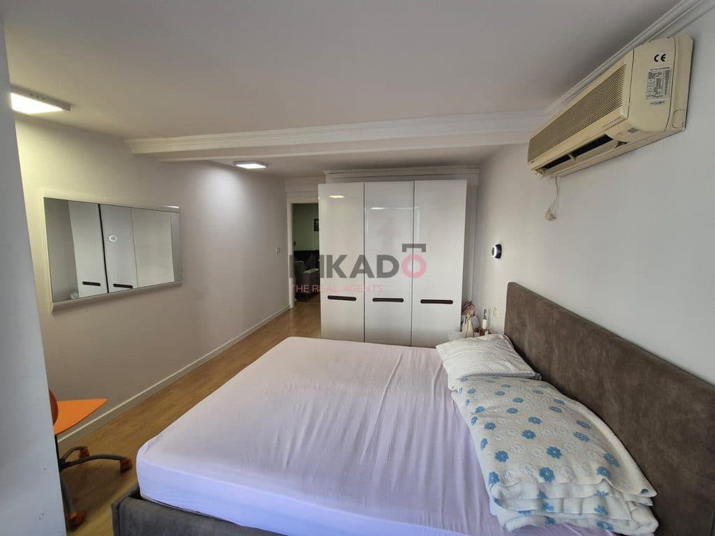 Shitet apartament 2+1 ne Bllok! 4