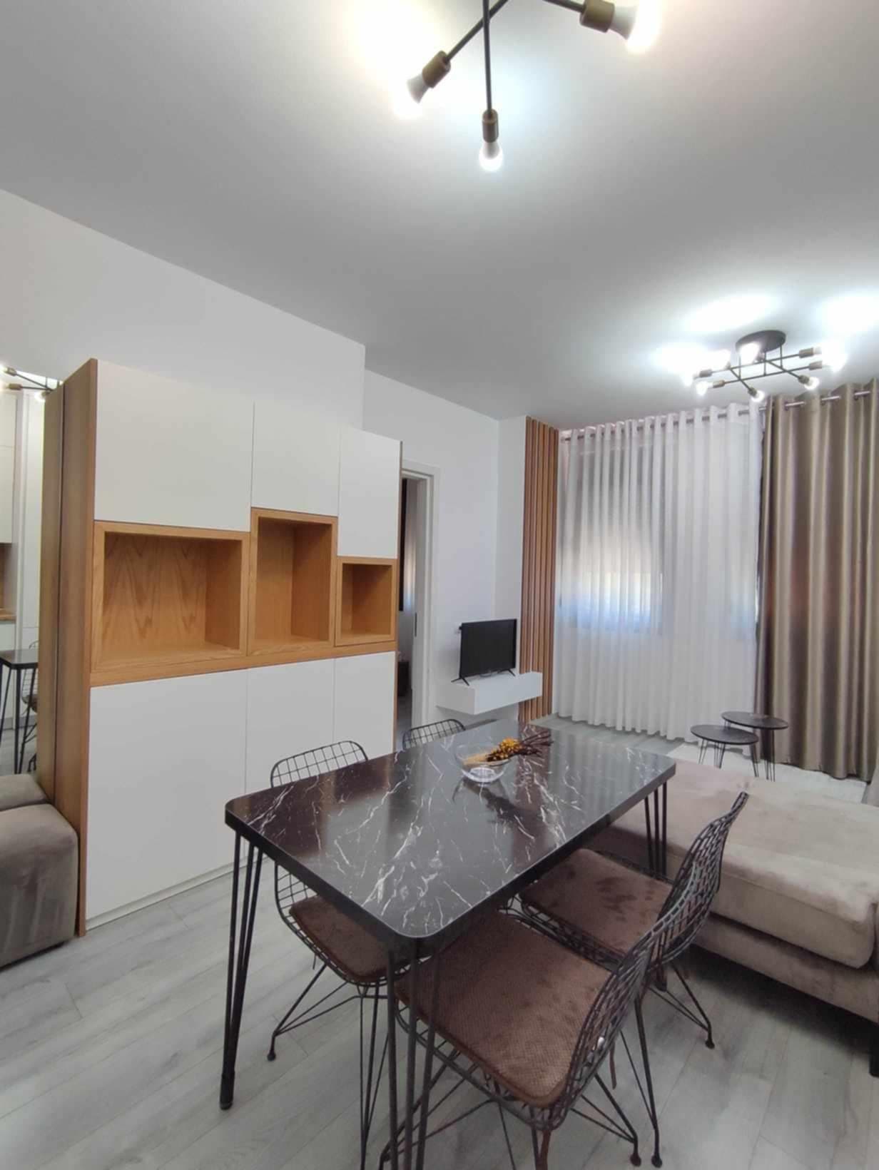 Apartament 1+1 me qira – pranë Spitalit Amerikan 3 ! 4