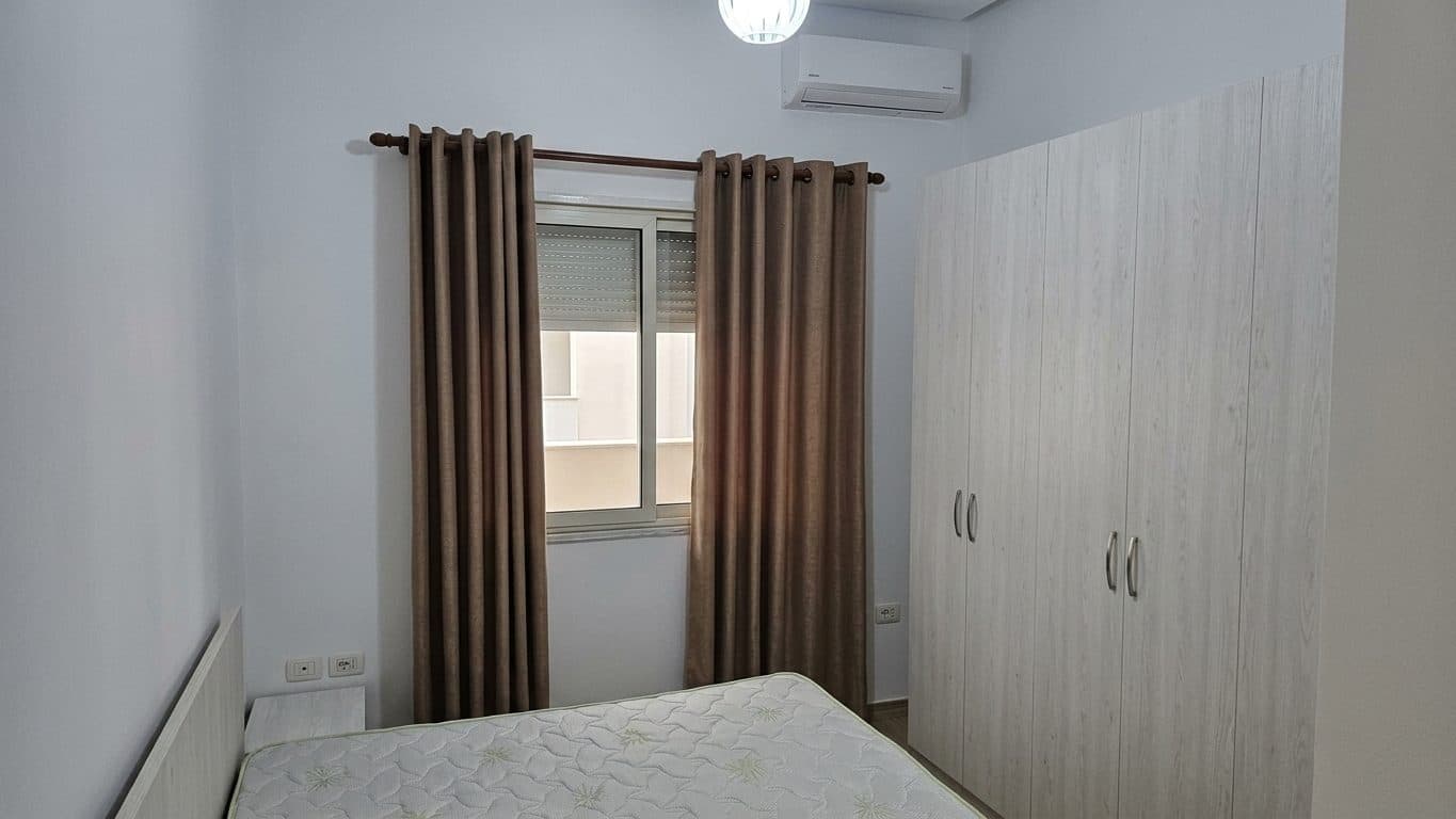 Duplex 1+1 me qira – Golden Park, Përballë Amerikan 3 ! 3