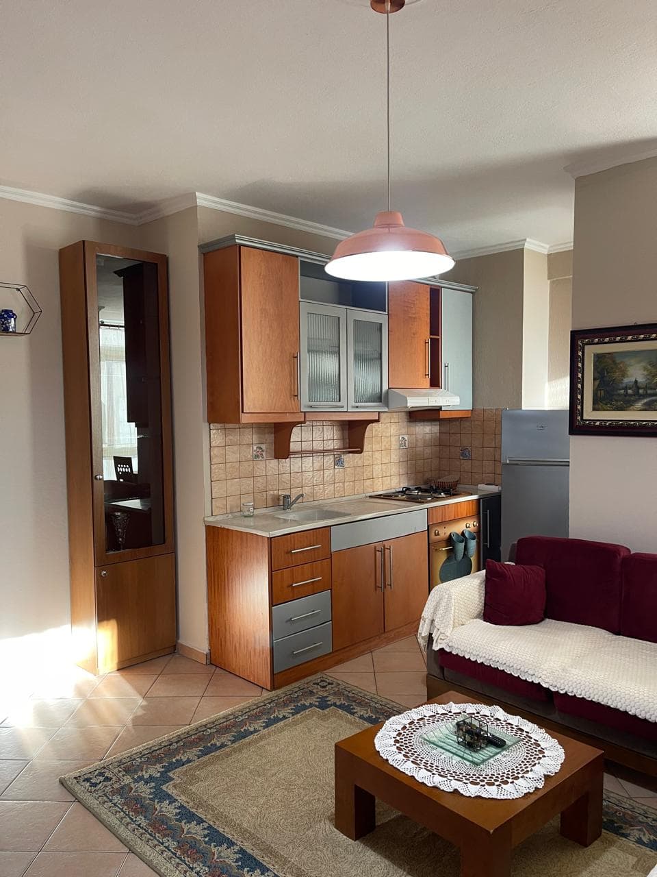 Apartament 1+1 me qira – Bllok, Sheshi Willson ! 2