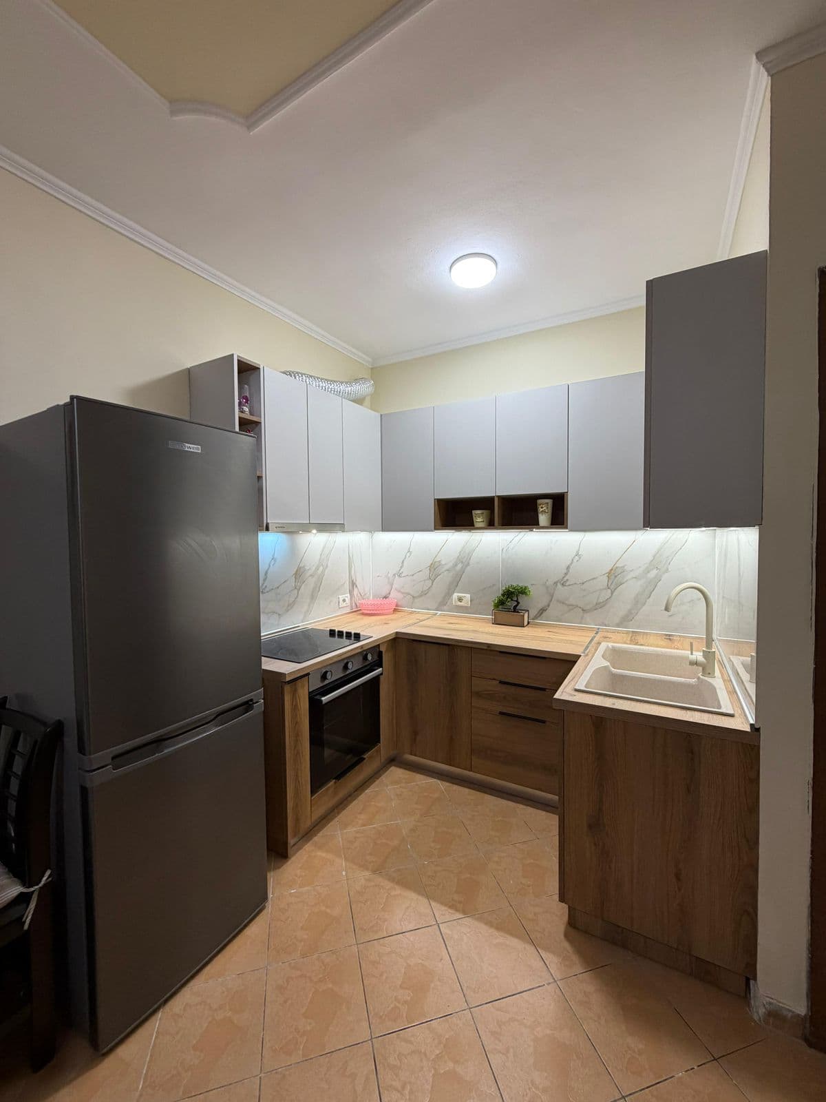 Apartament 1+1 me qira – Medreseja ! 3