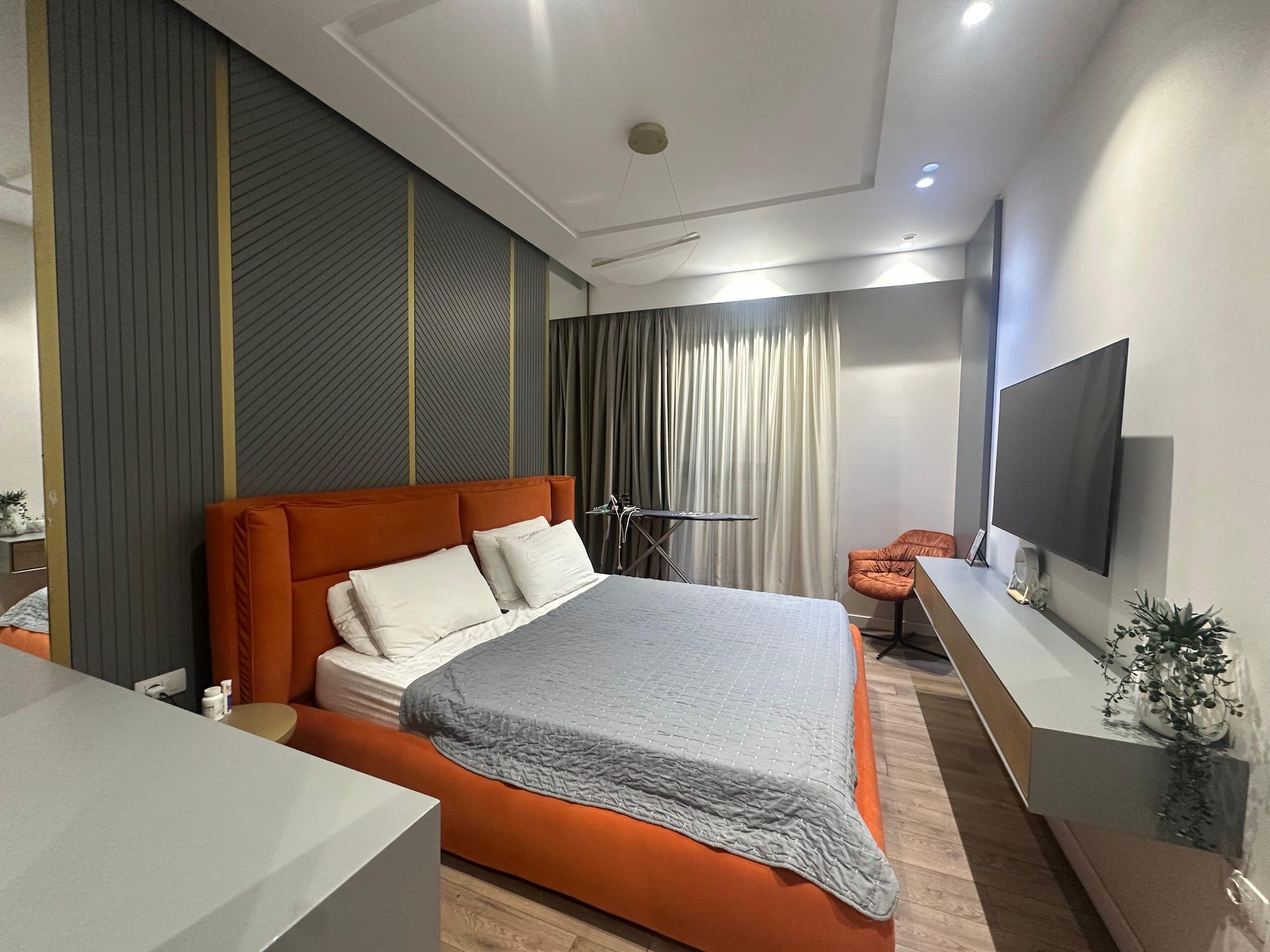 Shitet Apartament 3+1+2 tek Rruga e Kosovareve! 4