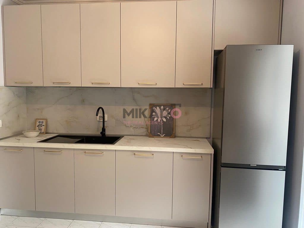 Apartament 2+1 me Qira – Rruga e Kavajës (Te Globe) ! 2