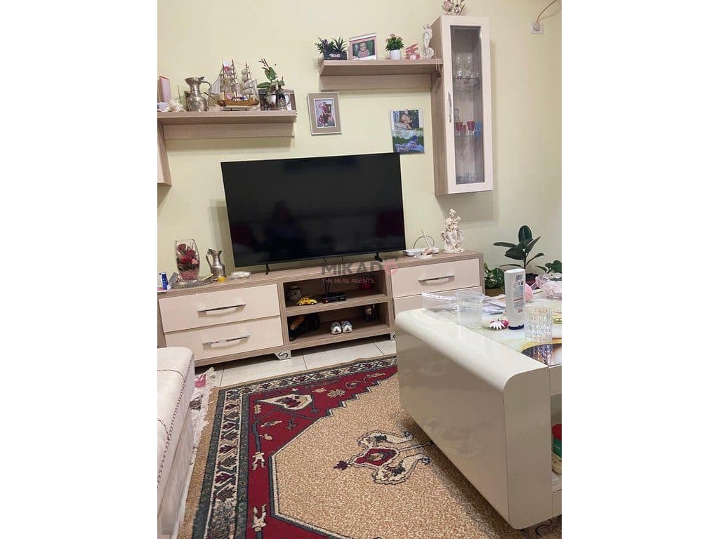 Apartament 2+1+2 me qira – Astir, Afer Rrethit ! 2