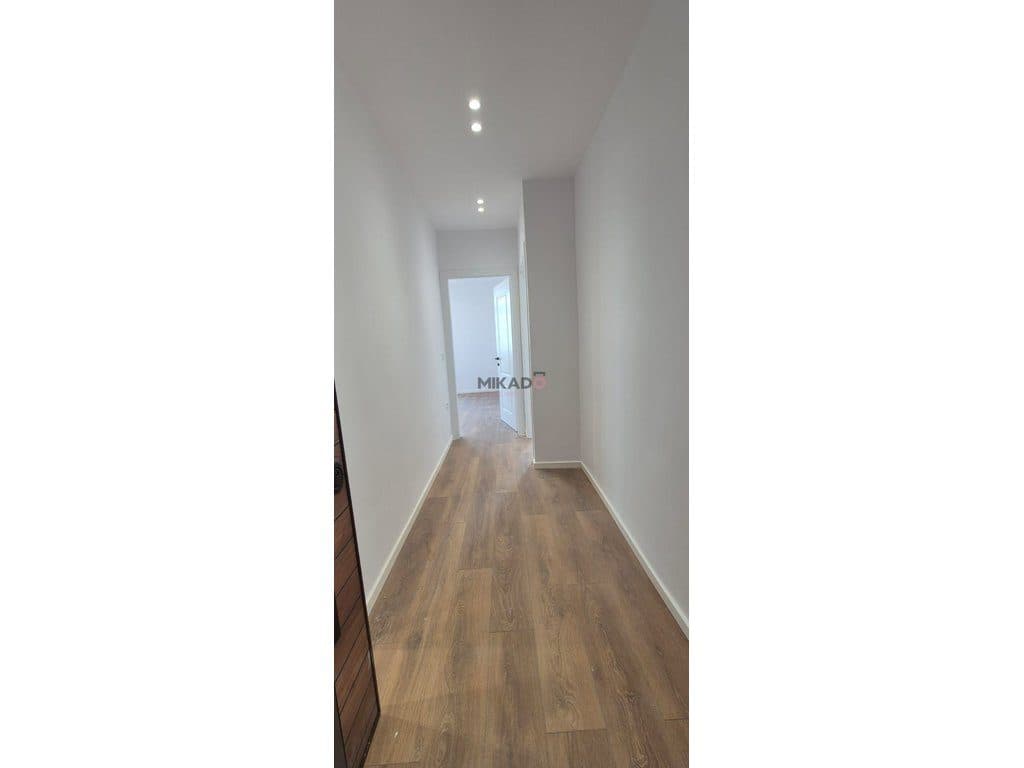 Shitet Apartament 2+1 - Selite, Rruga Fadil Bodinaku! 2