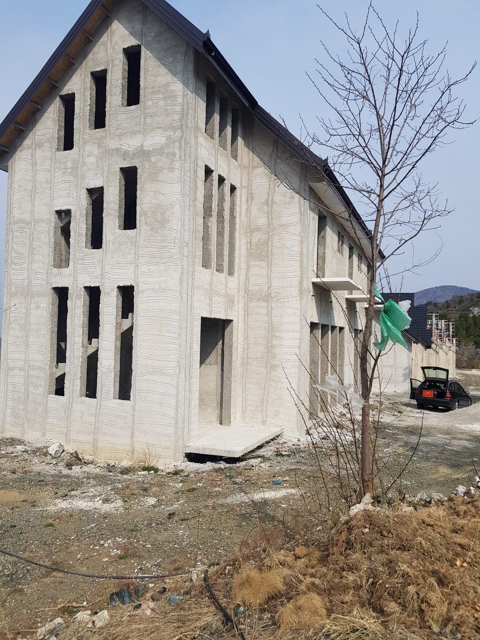Bujtinë turistike për shitje në fshatin turistik, Gjinar, në Elbasan! 4