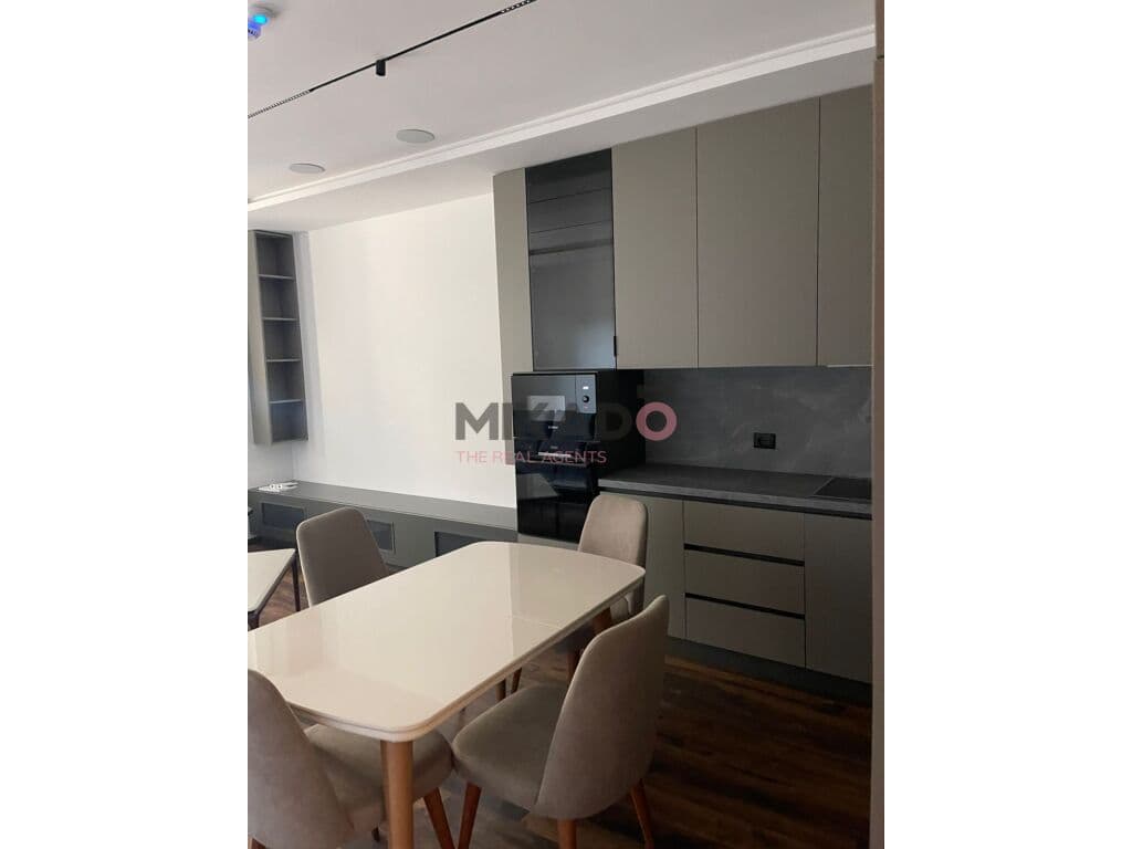 Jepet me Qira Apartament 2+1 tek Lion Park 1! 2