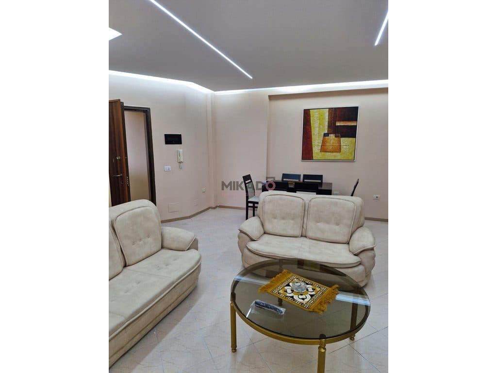 Apartament 2+1 me qira – Rr. e Kosovareve, pranë Liqenit Artificial ! 2