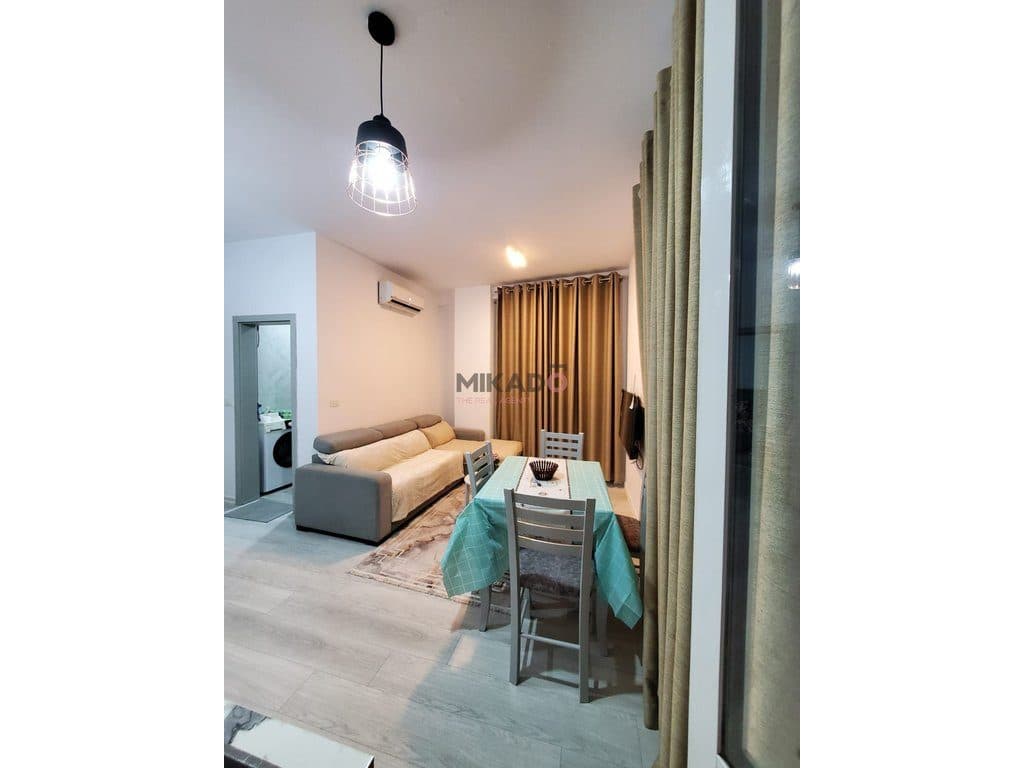 📌Apartament 1+1 me qira – Komuna e Parisit !