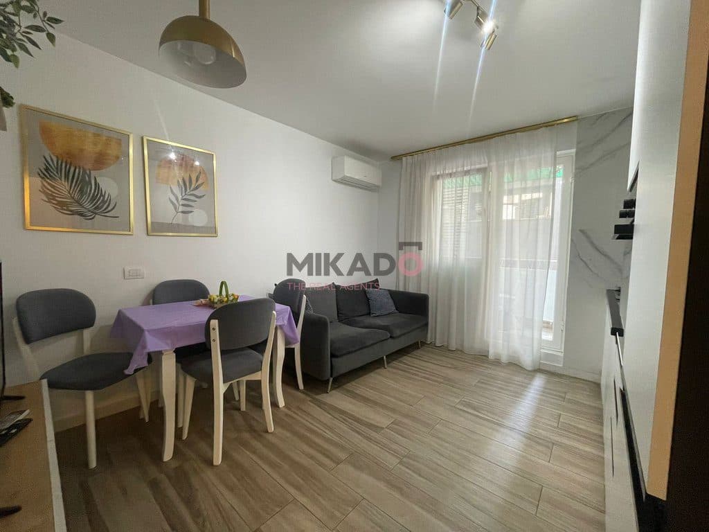 Jepet me qira apartament 2+1 tek Rruga Mine Peza! 2