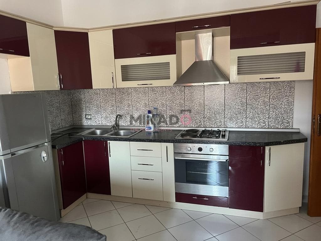 Apartament 2+1+2 + Ballkon me qira – Astir ! 3
