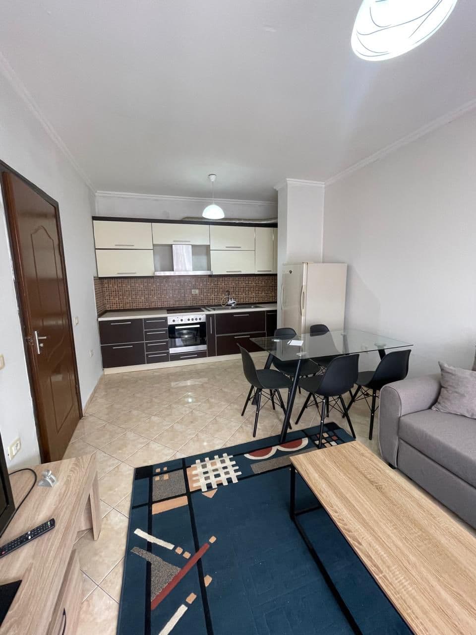 Jepet Apartament 1+1 me qira – Astir ! 2