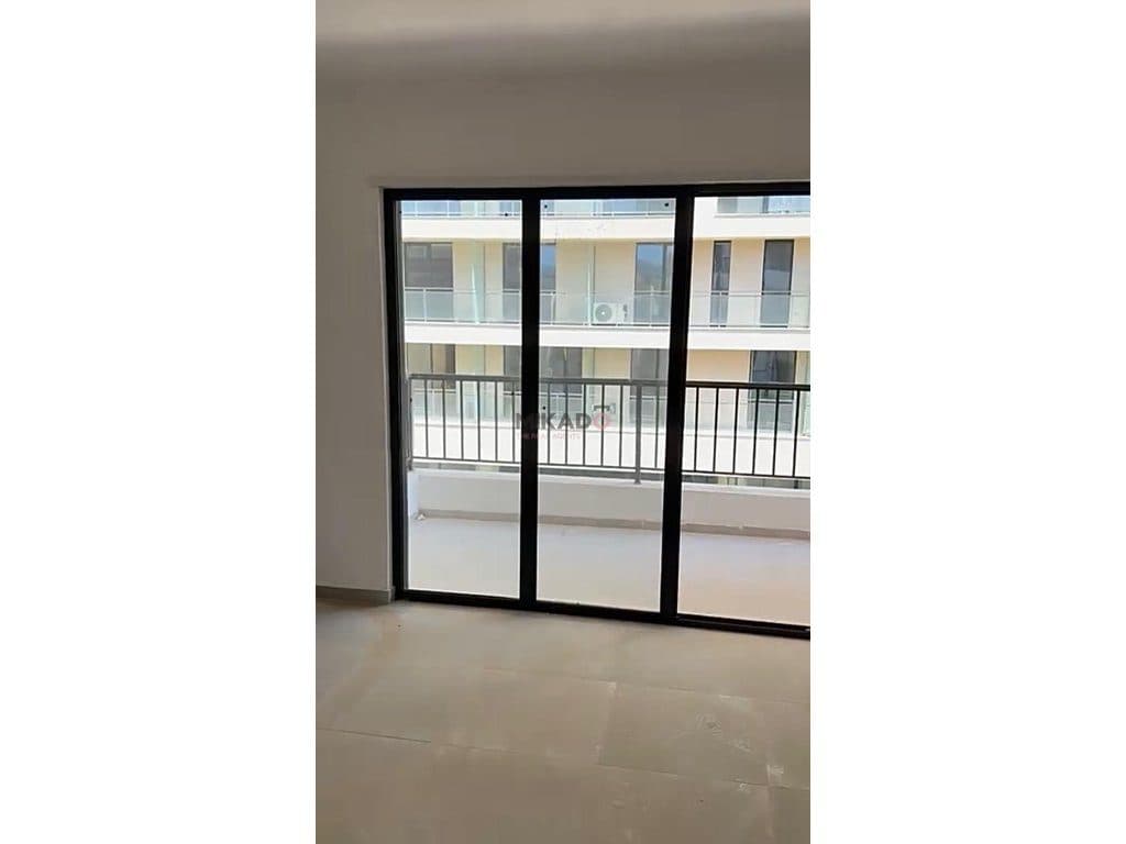 Shitet apartament 2+1 – Rruga Mine Peza ! 2