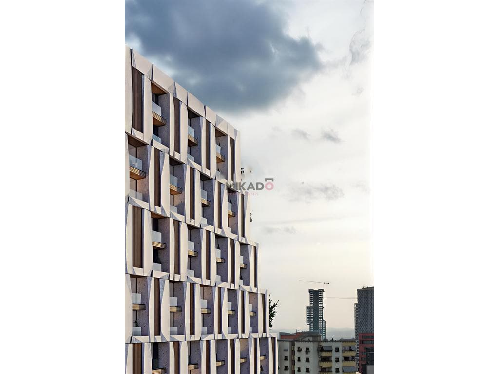 Shitet apartament 1+1 – Monolith Residence, Rruga Bardhyl !