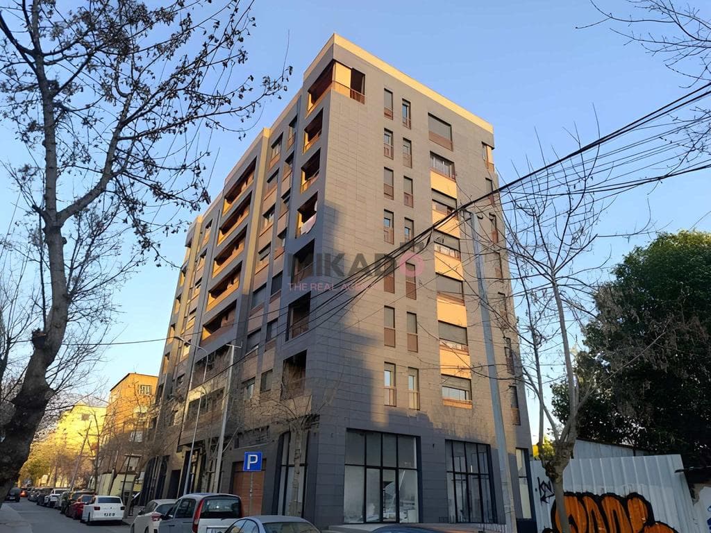 Shitet Apartament 3+1+2 📍 Pranë Maternitetit të Ri, Tiranë !