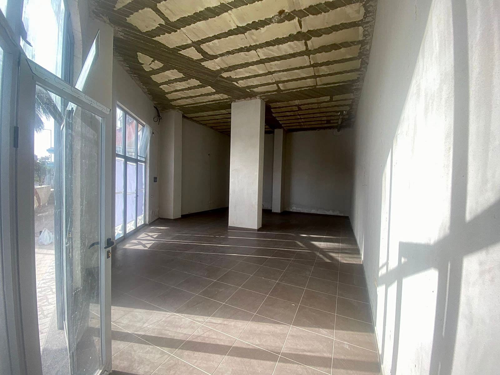 Shitet Njesi ne Golem,Durres! 2