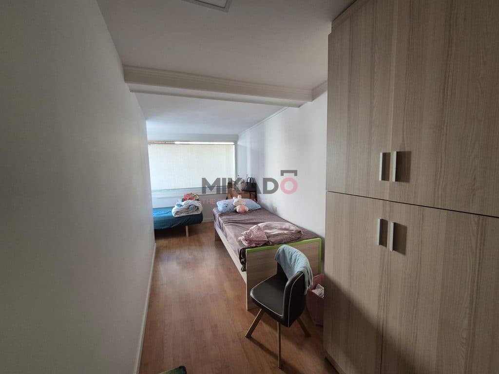 Shitet apartament 2+1 ne Bllok! 2