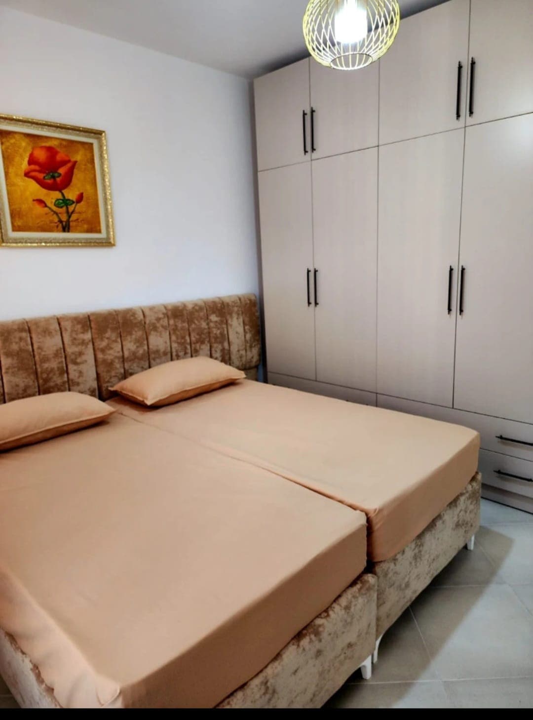 Apartament 1+1 me qira – pranë Fakultetit të Mjekësisë ! 4