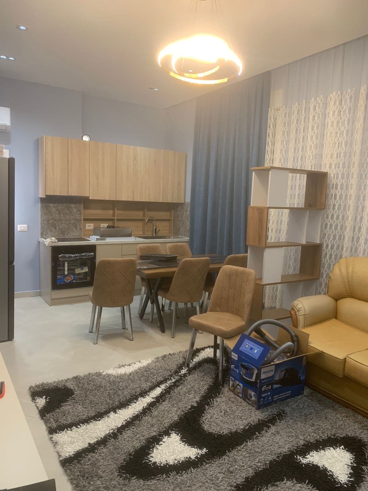 Apartament 1+1 me qira – Kombinat !