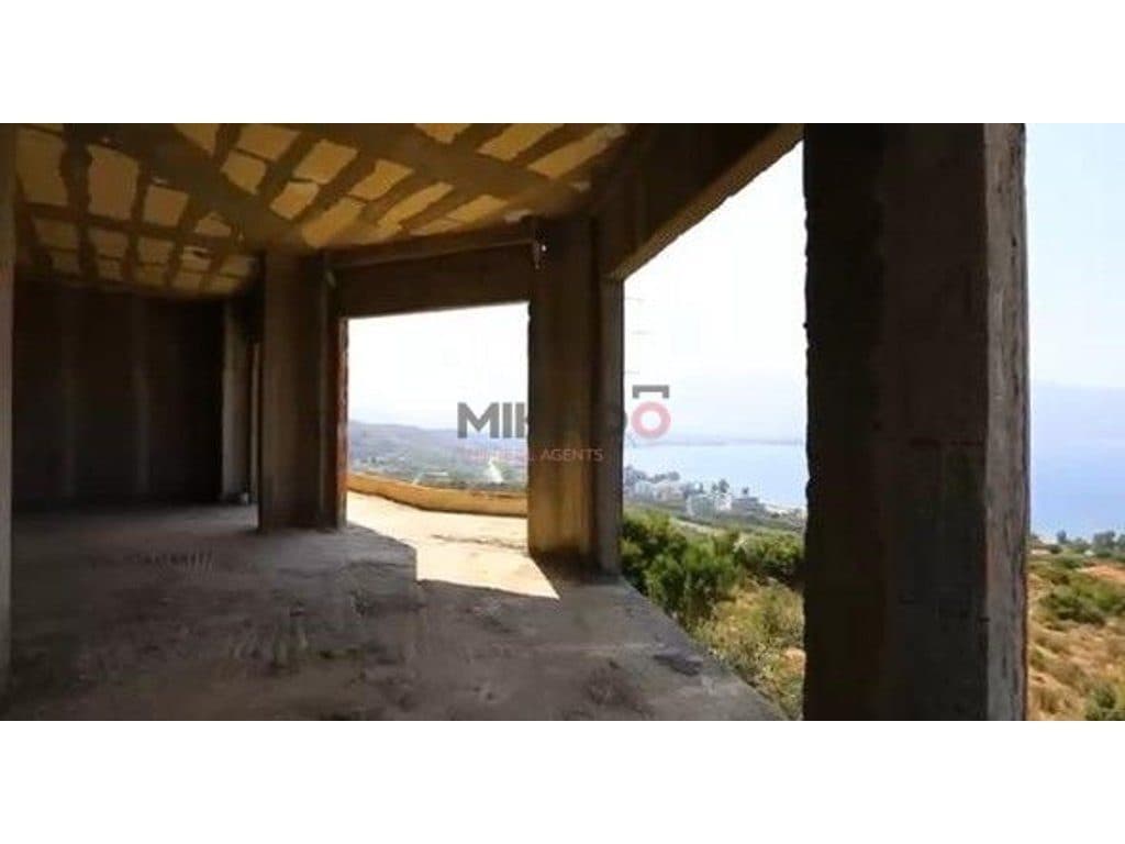 Shitet Hotel me 500m truall ne Radhime,Vlore ! 3