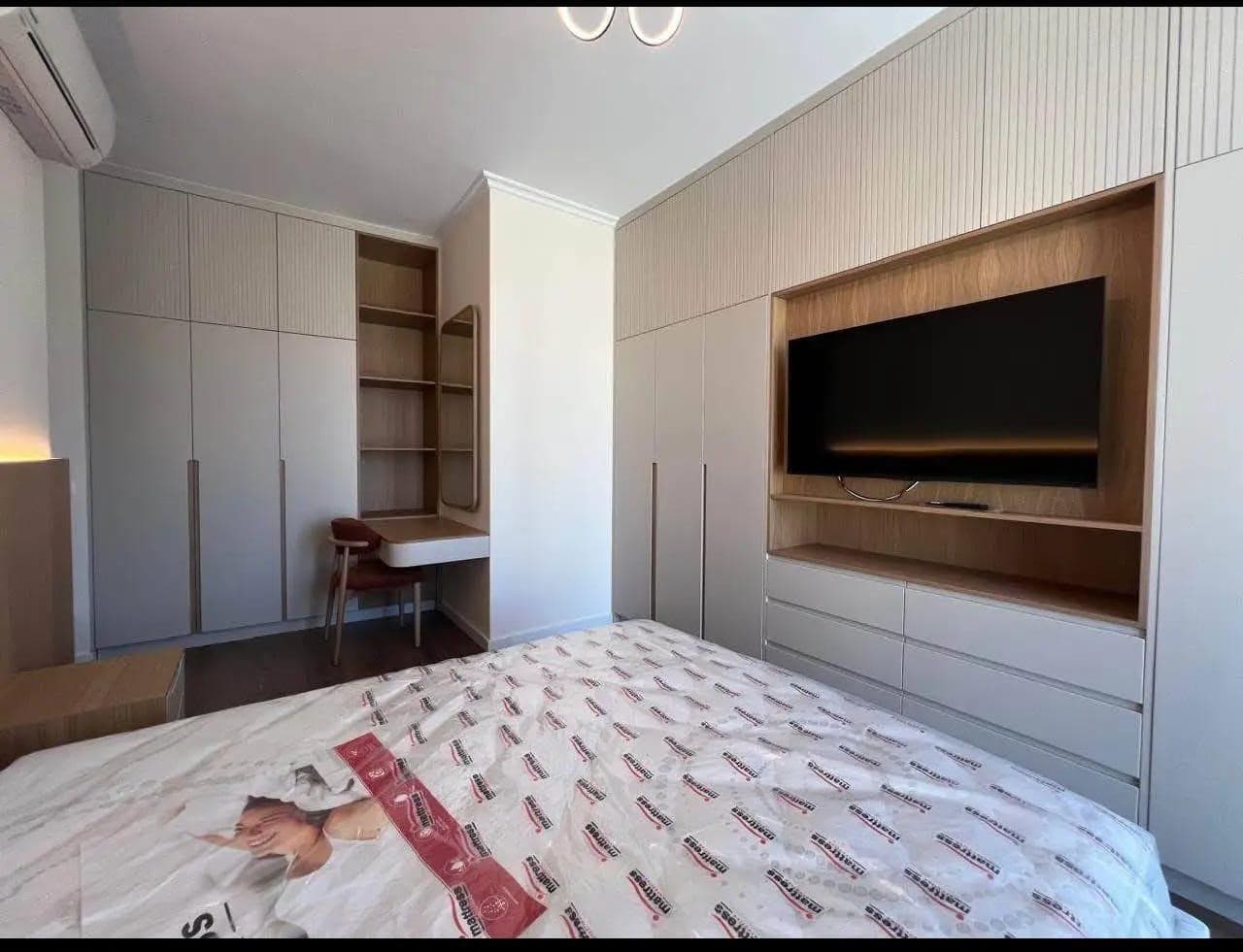 🏡 Jepet me qira apartament 2+1+PARKIM në Rrugën e Kosovarëve, pranë Altana! 4