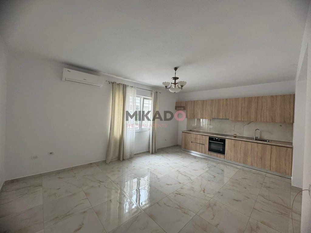 Jepet apartament me qira 1+1+ ballkon - Selitë e Vogël ! 2