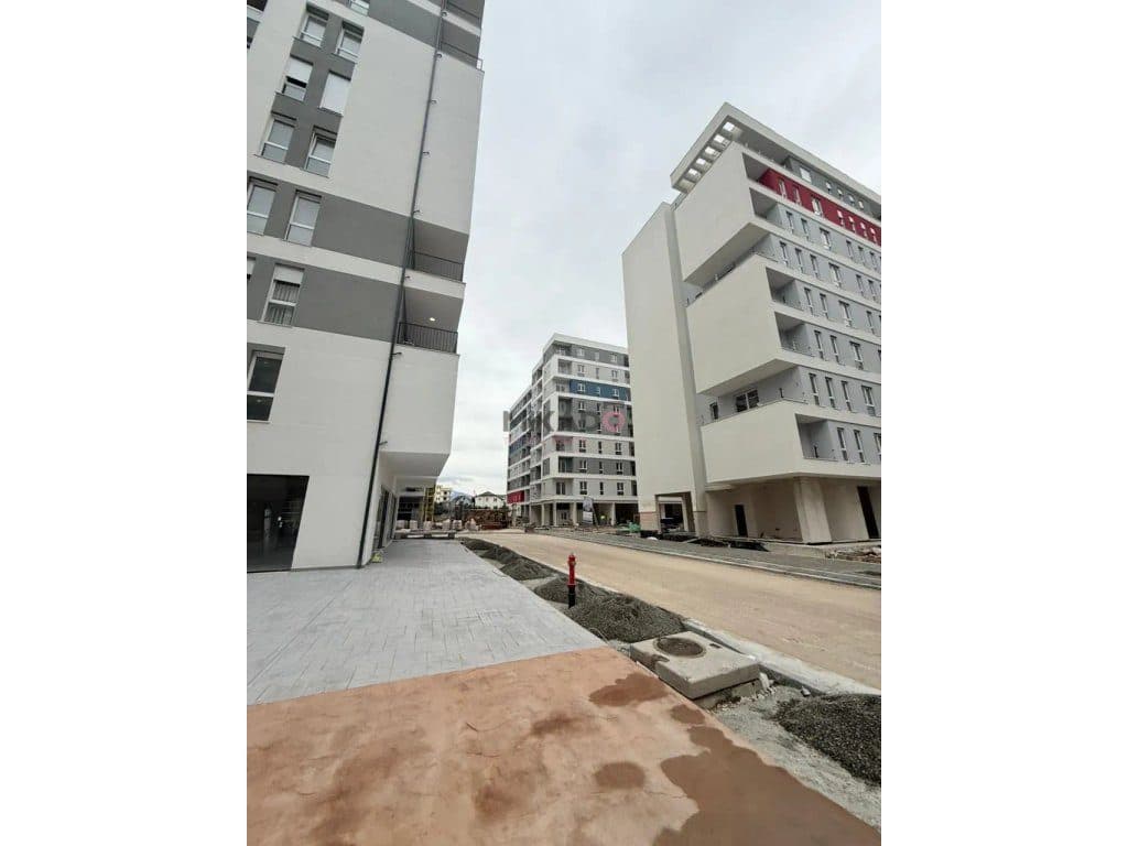🏡 APARTAMENT 2+1 PËR SHITJE – UNIVERS CITY 2